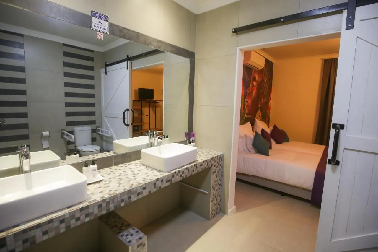 Casa Ilanga Guesthouse Somerset West Oda ve Kahvaltı