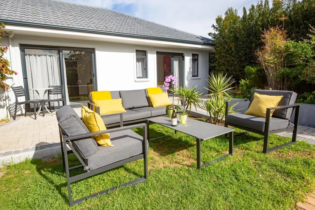 Casa Ilanga Guesthouse Somerset West Oda ve Kahvaltı